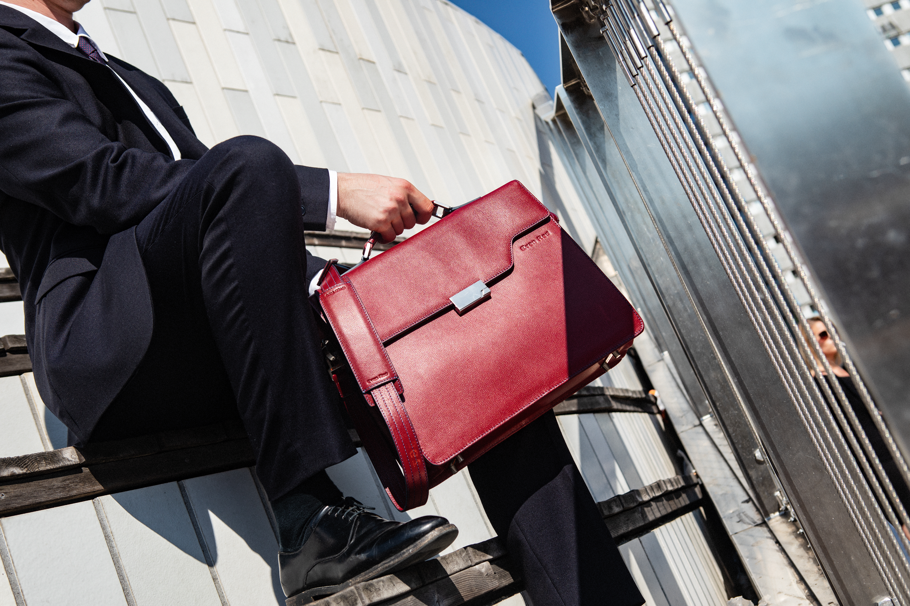 Evan Red Amsterdam Briefcase | Deep Red Top-Grain Leather Laptop Bag With Modern Design & Smart Interior Layout